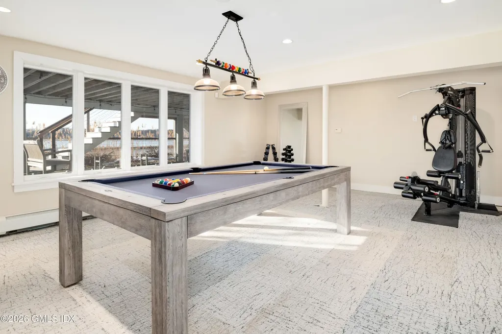 189 Shore Road Old Greenwich CT 06870