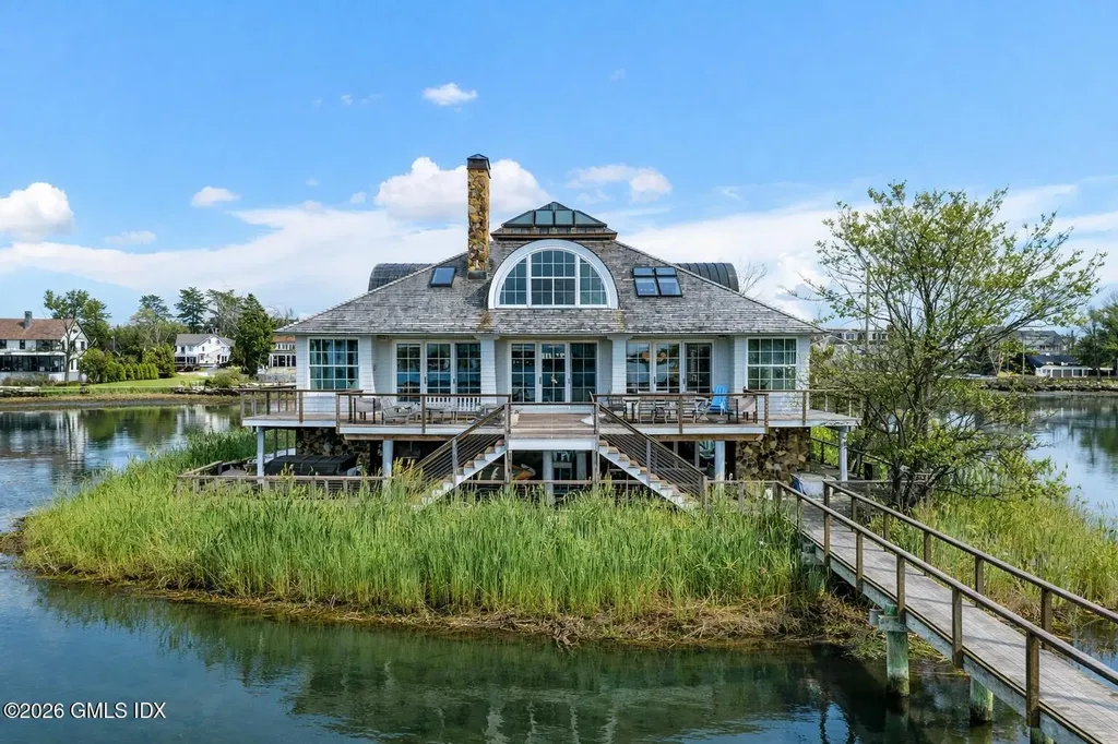 189 Shore Road Old Greenwich CT 06870