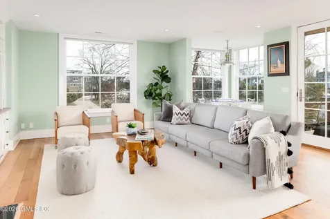 189 Shore Road Old Greenwich CT 06870