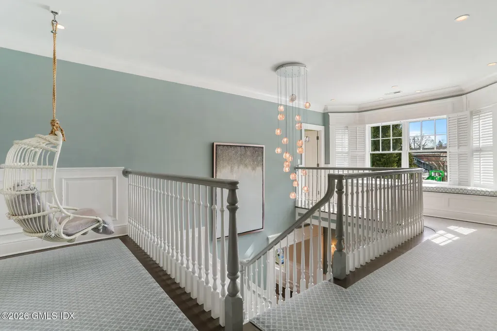 1 Bramble Lane Riverside CT 06878