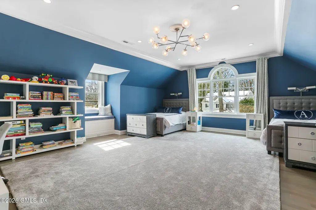 1 Bramble Lane Riverside CT 06878