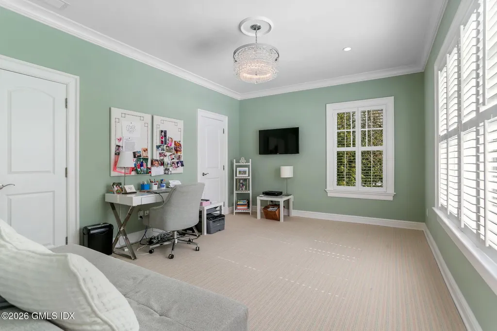 1 Bramble Lane Riverside CT 06878