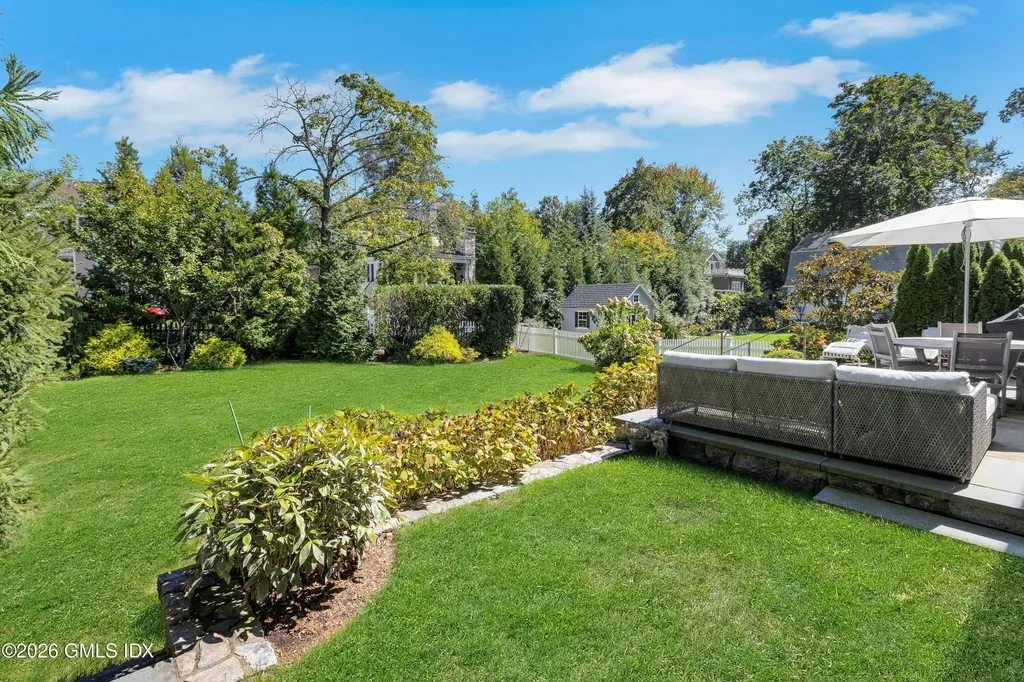 30 Park Avenue Old Greenwich CT 06870