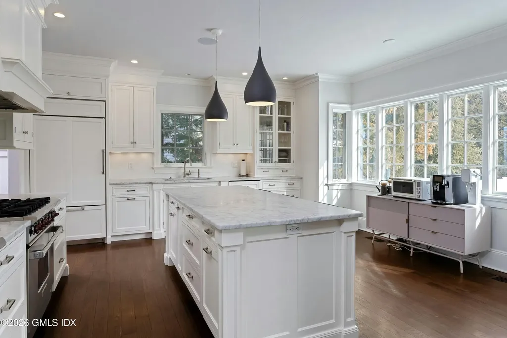 30 Park Avenue Old Greenwich CT 06870