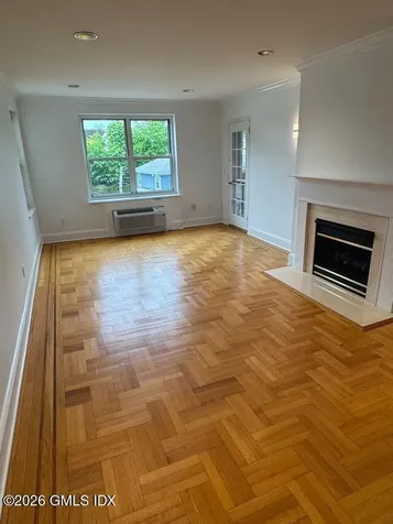 25 W Elm Street Greenwich CT 06830