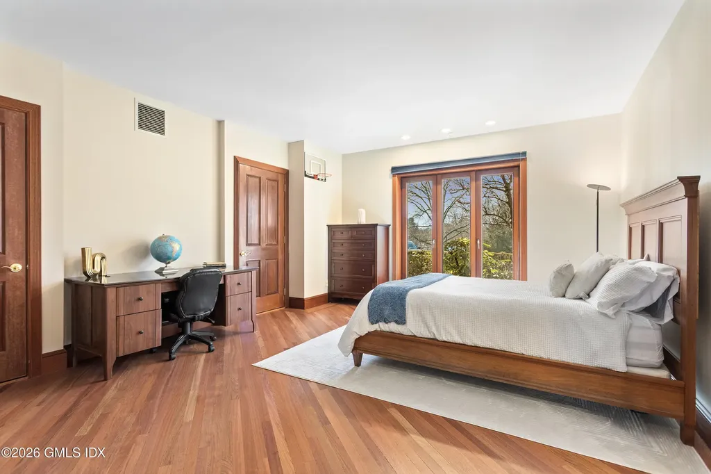 386 North Street Greenwich CT 06830