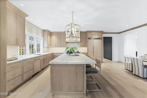 2 Potter Drive Old Greenwich CT 06870