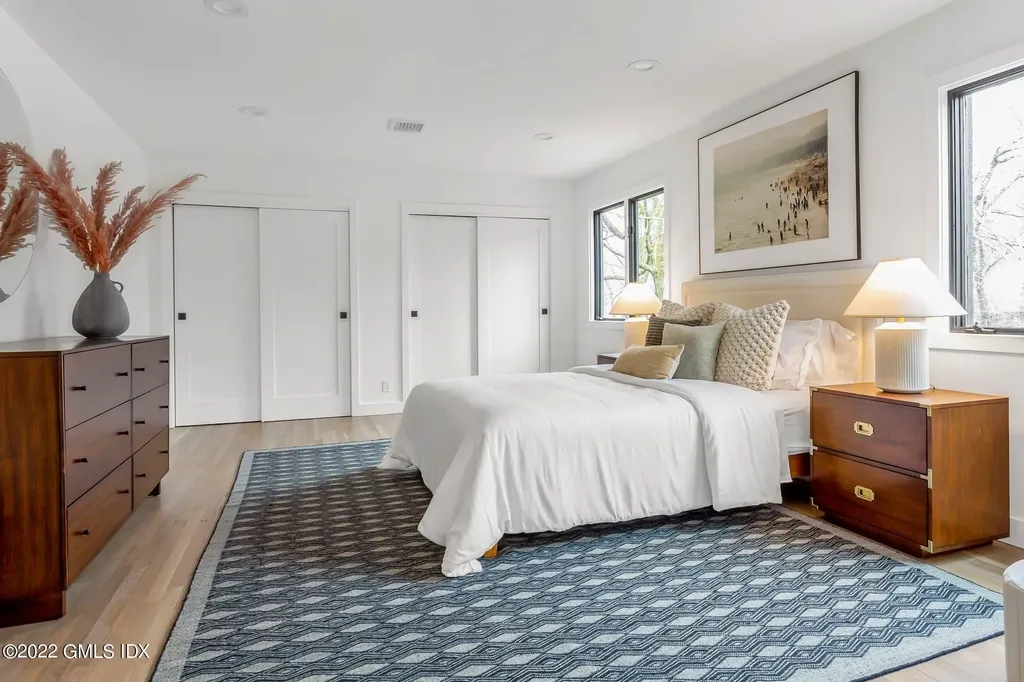 41 Stone Brook Lane Cos Cob CT 06807