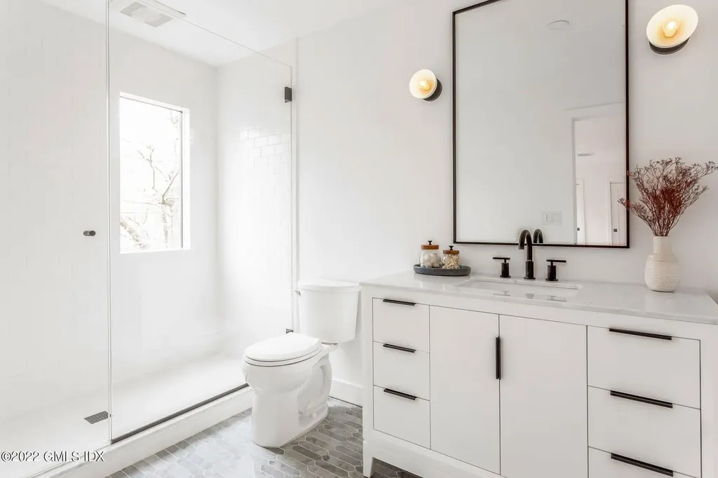 41 Stone Brook Lane Cos Cob CT 06807
