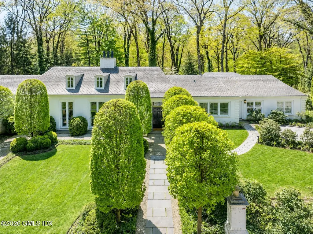 47 Husted Lane Greenwich CT 06830