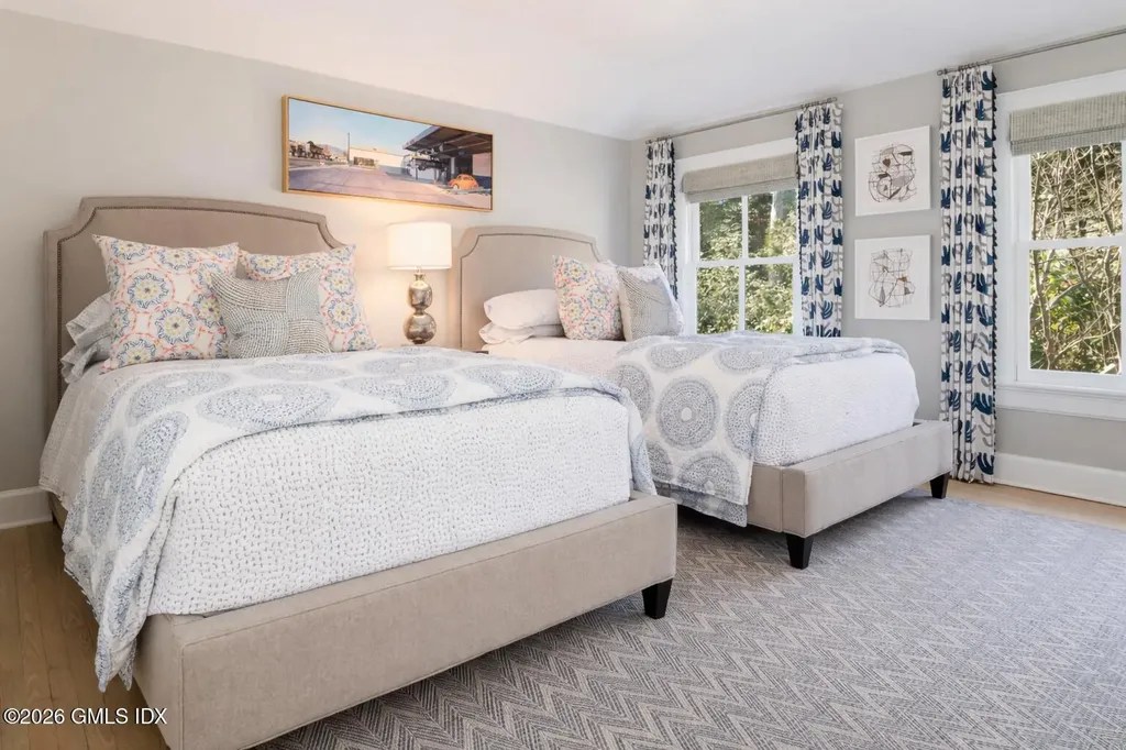 47 Husted Lane Greenwich CT 06830