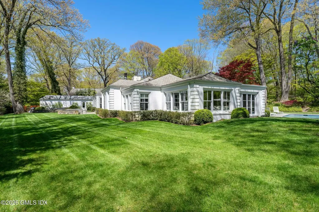 47 Husted Lane Greenwich CT 06830