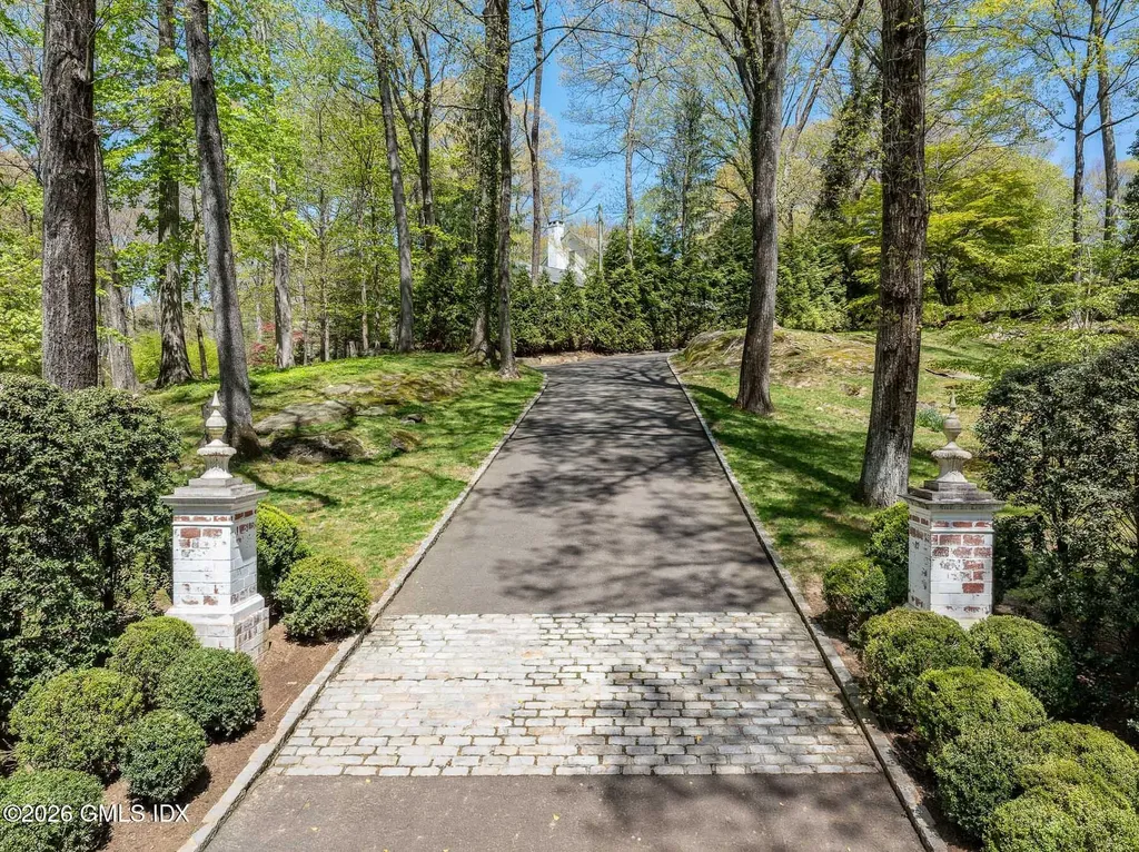 47 Husted Lane Greenwich CT 06830