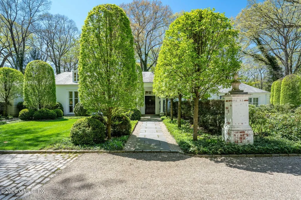 47 Husted Lane Greenwich CT 06830
