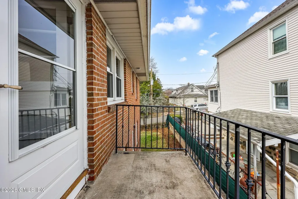 2 Grange Street Greenwich CT 06830