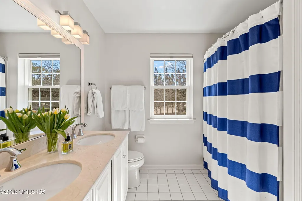 115 Top Gallant Road Stamford CT 06902