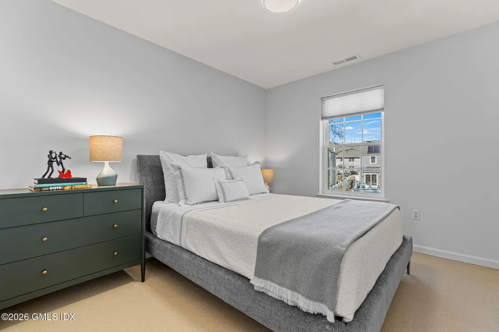 115 Top Gallant Road Stamford CT 06902