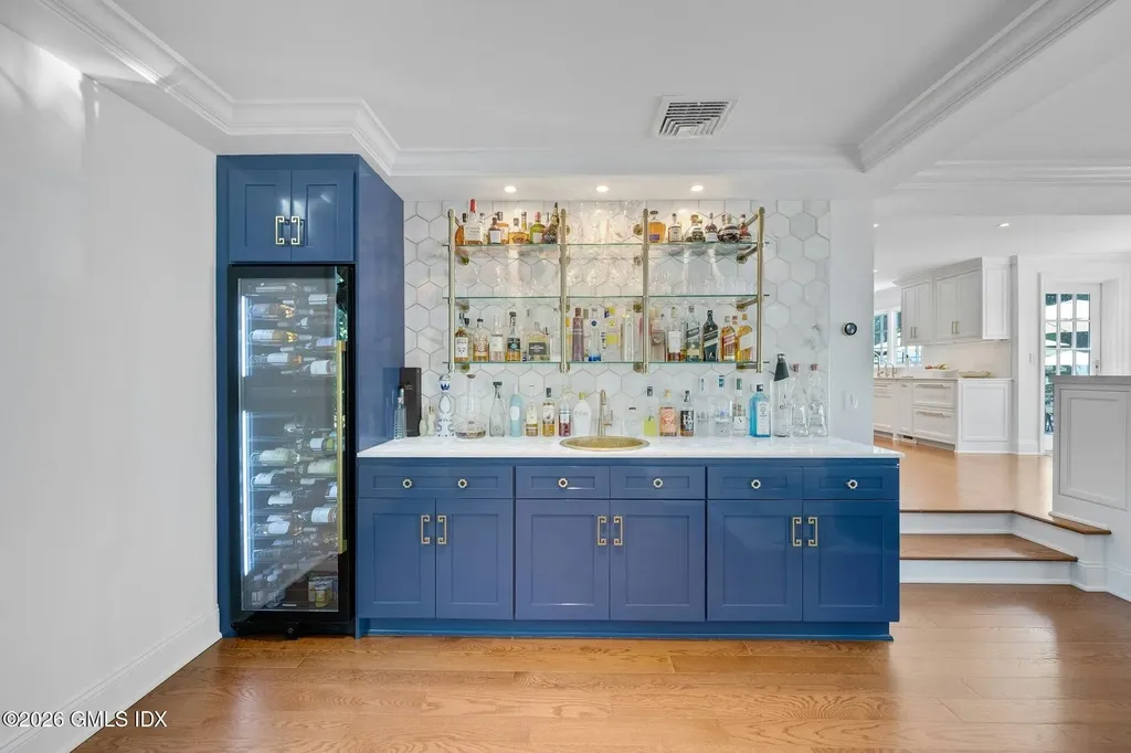 164 Stanwich Road Greenwich CT 06830