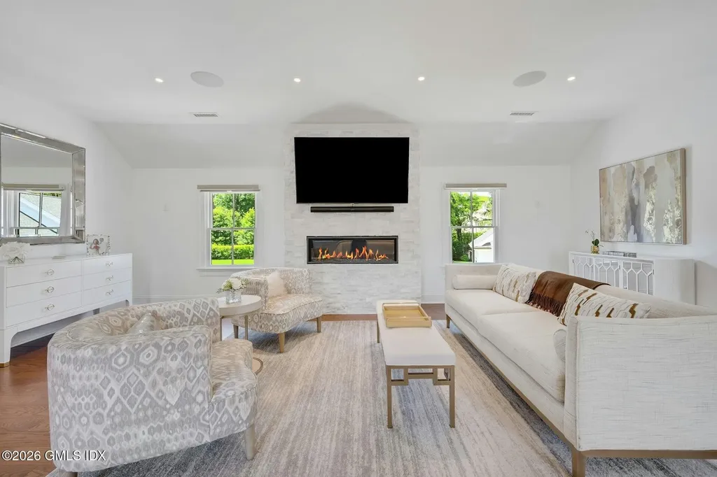 164 Stanwich Road Greenwich CT 06830