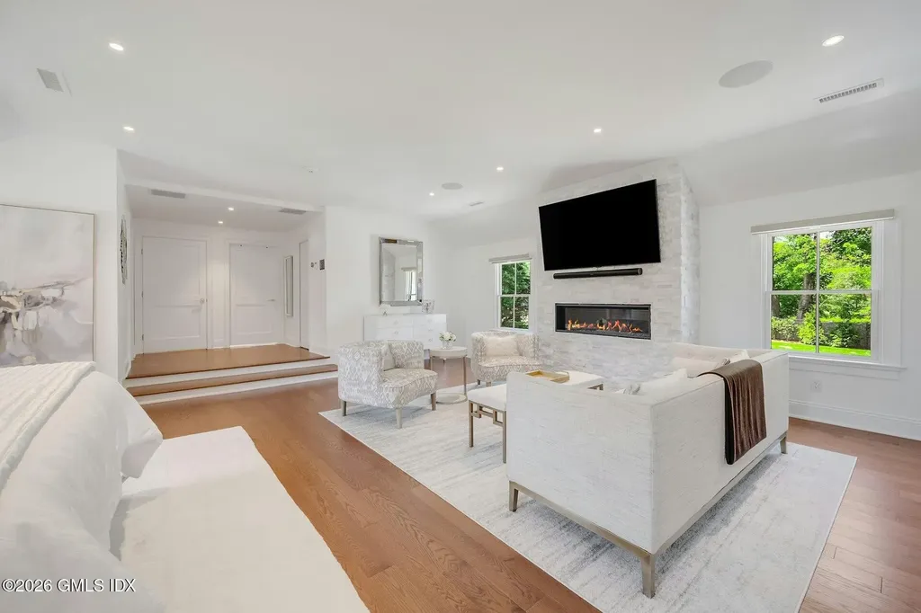 164 Stanwich Road Greenwich CT 06830