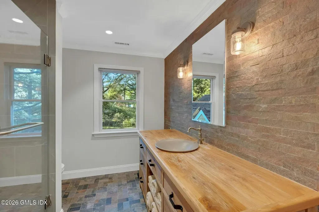 129 Doubling Road Greenwich CT 06830