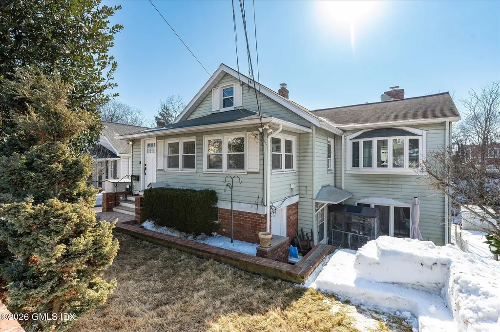 67 W View Street Greenwich CT 06830