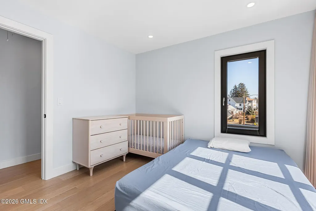 31 Thornhill Road Riverside CT 06878