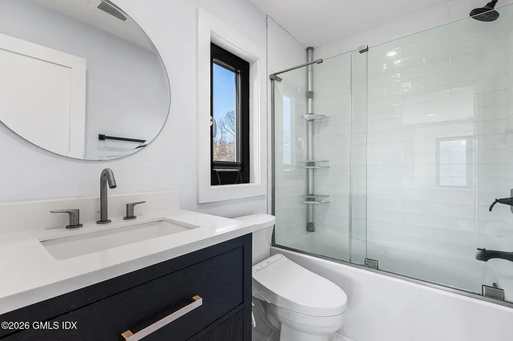 31 Thornhill Road Riverside CT 06878