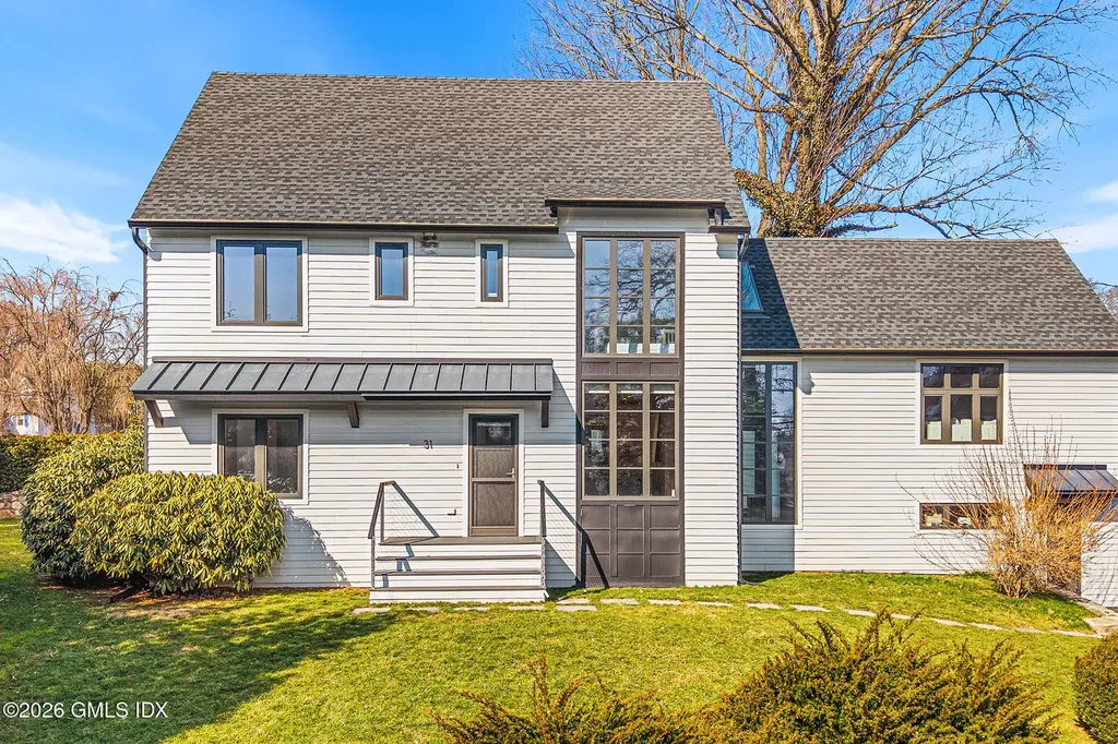 31 Thornhill Road Riverside CT 06878