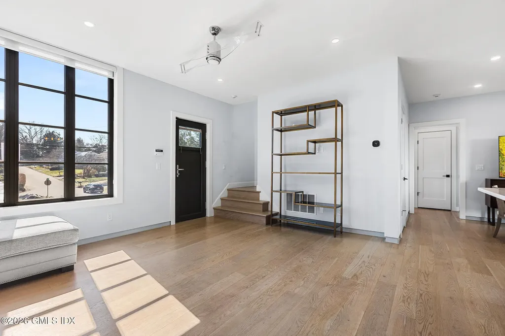 31 Thornhill Road Riverside CT 06878