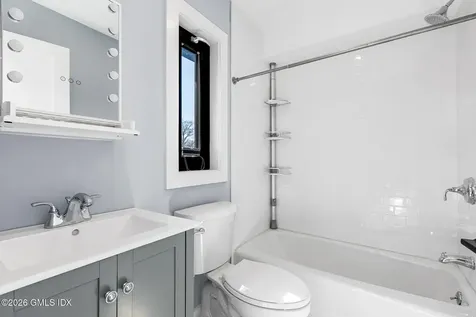 31 Thornhill Road Riverside CT 06878
