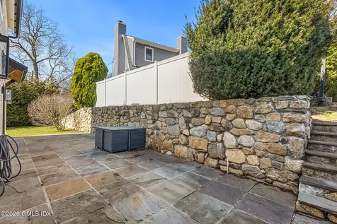 31 Thornhill Road Riverside CT 06878