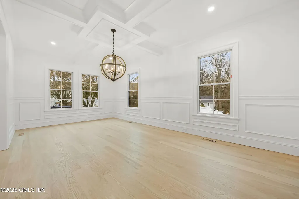 43 High Street Greenwich CT 06830