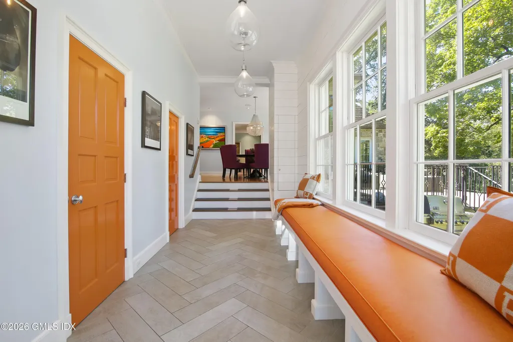 105 Woodside Drive Greenwich CT 06830