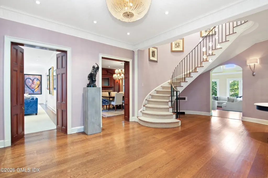 105 Woodside Drive Greenwich CT 06830