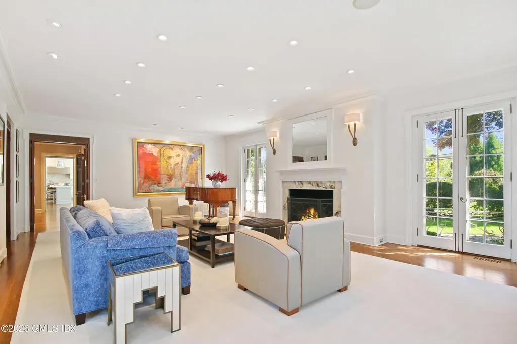 105 Woodside Drive Greenwich CT 06830