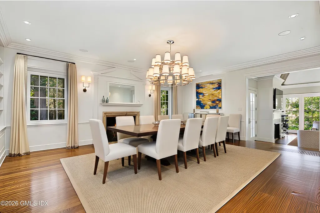 105 Woodside Drive Greenwich CT 06830