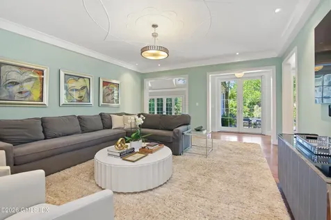 105 Woodside Drive Greenwich CT 06830
