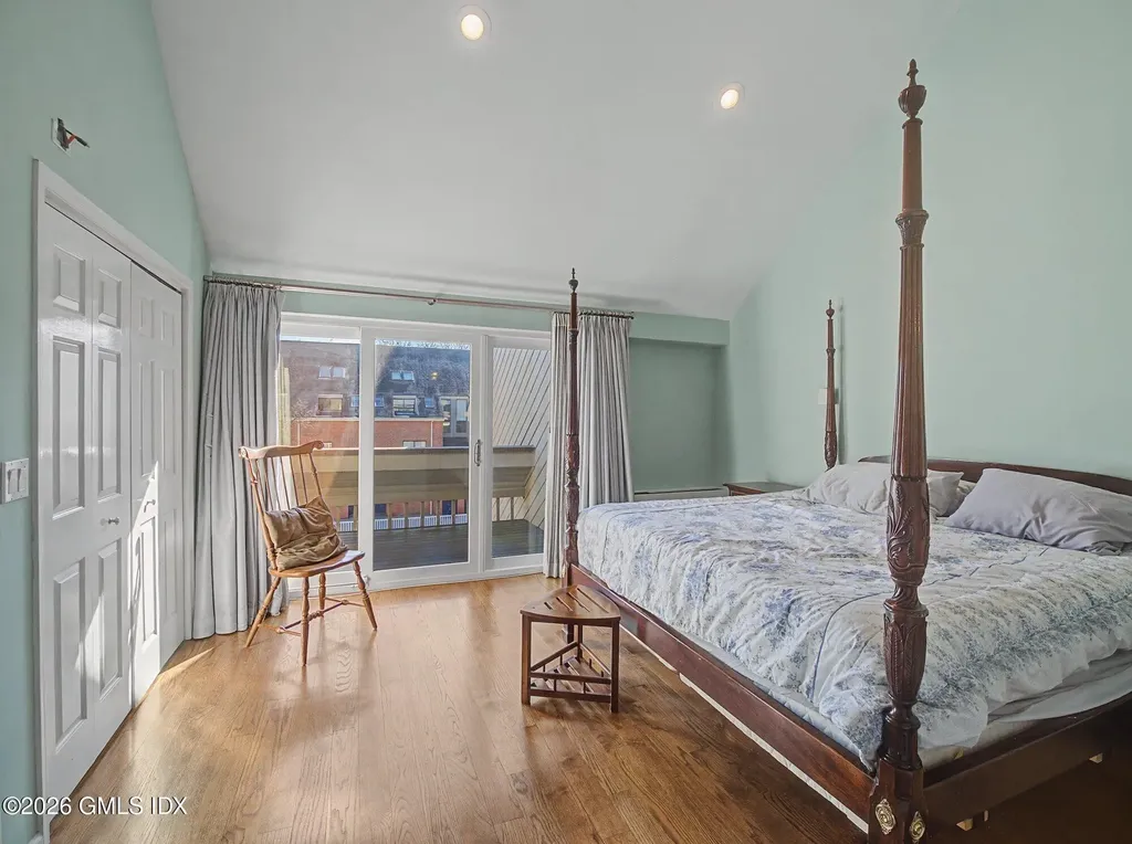 9 River Road Cos Cob CT 06807