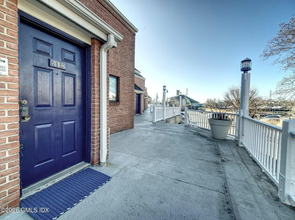 9 River Road Cos Cob CT 06807