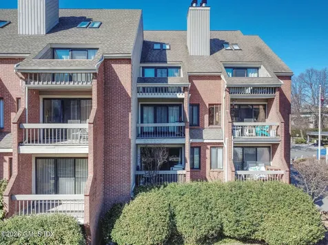 9 River Road Cos Cob CT 06807