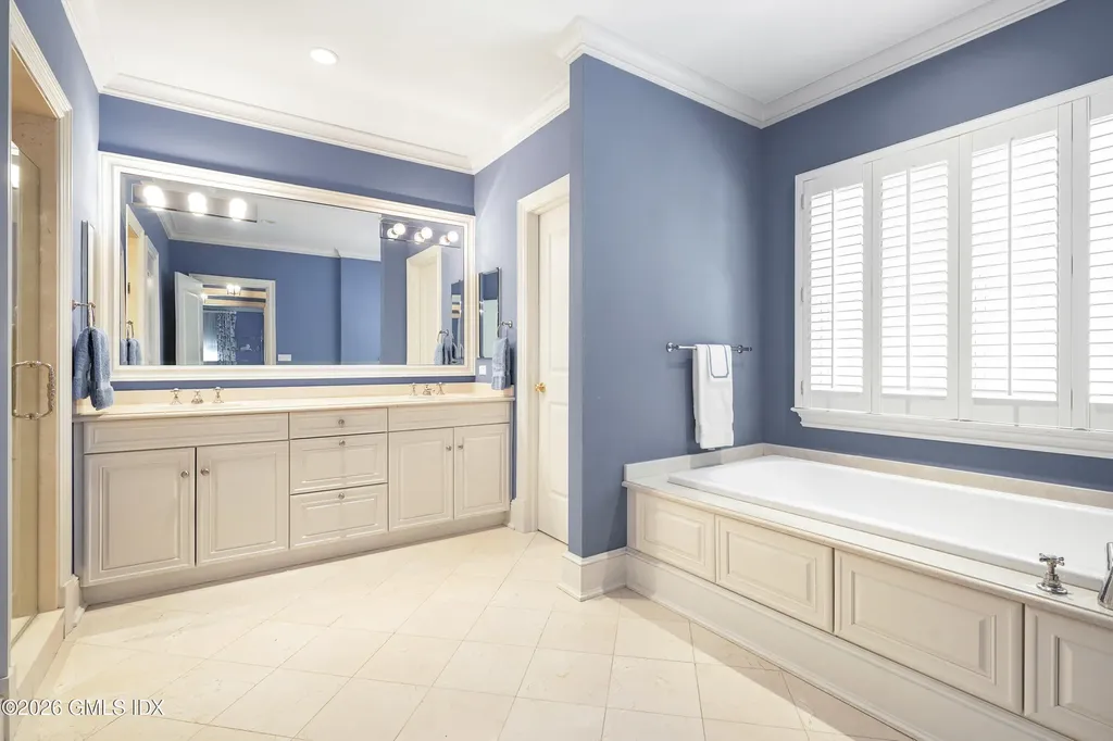 53 Waterview Way Stamford CT 06902