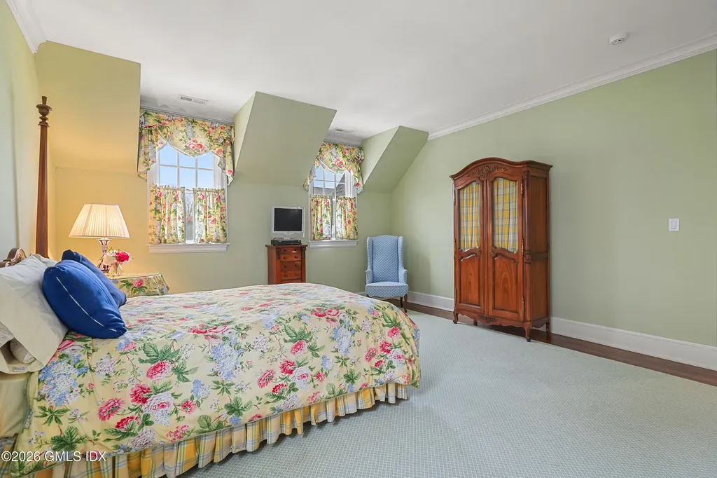 53 Waterview Way Stamford CT 06902