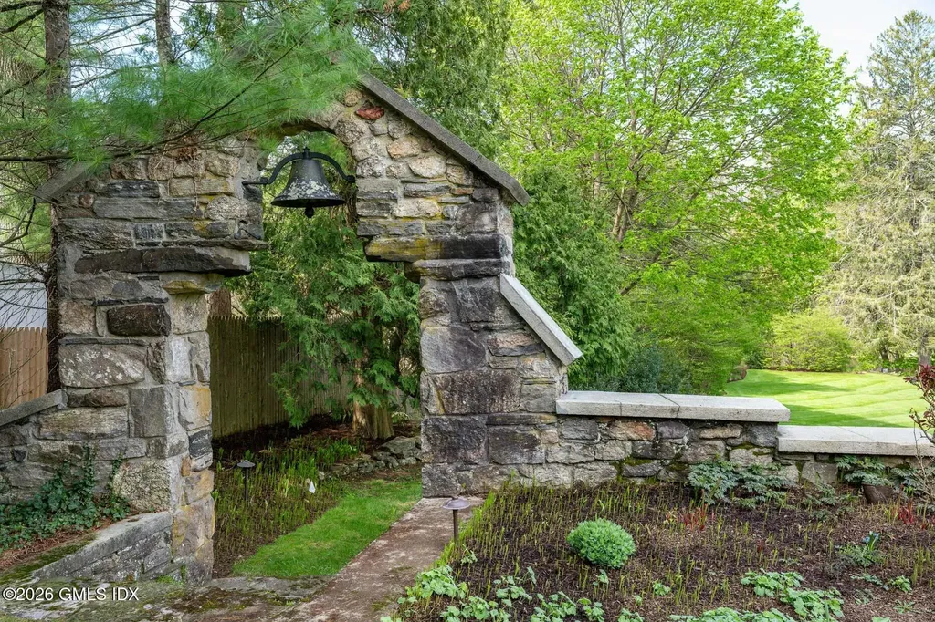 212 Bedford Road Greenwich CT 06831