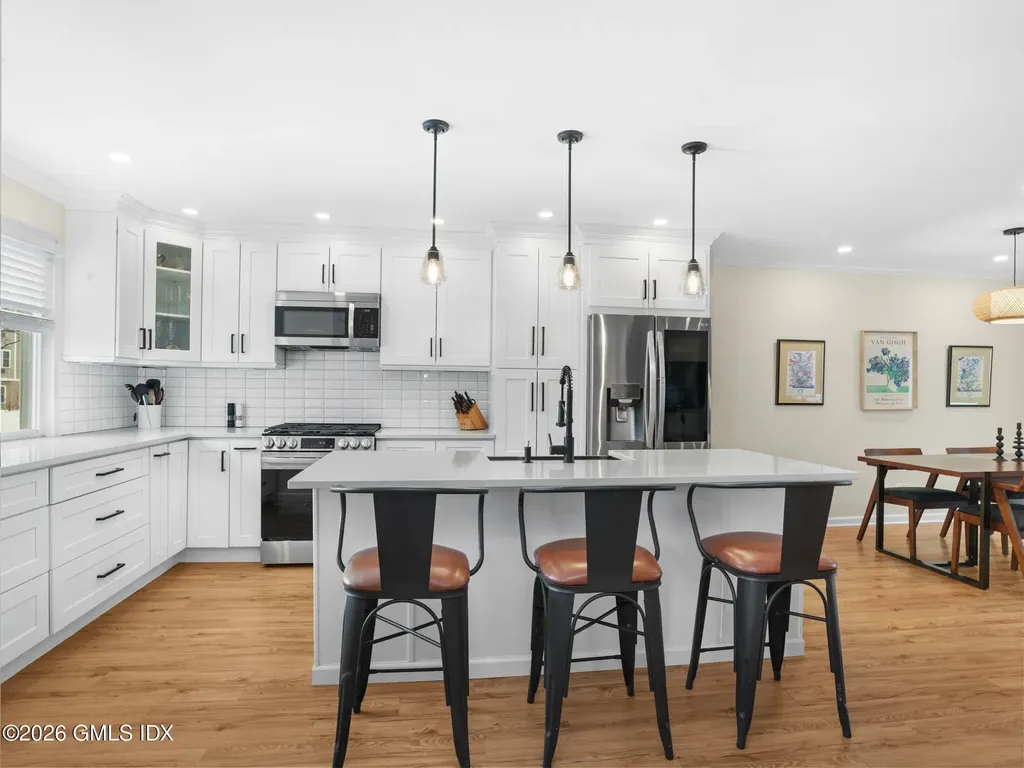 328 Hamilton Avenue Greenwich CT 06830