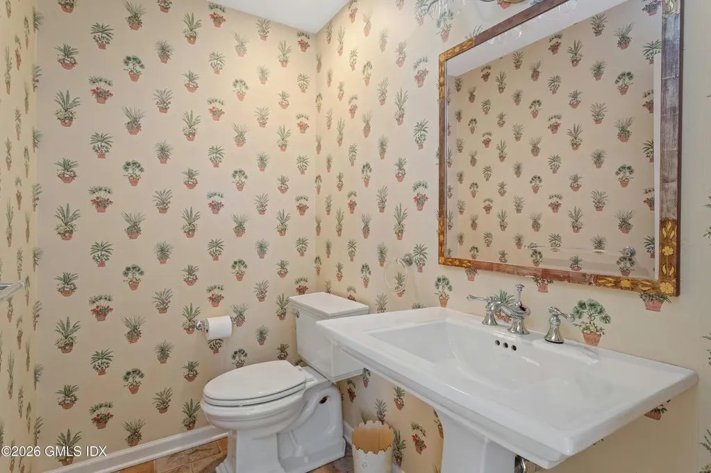 501 W Lyon Farm Drive Greenwich CT 06831