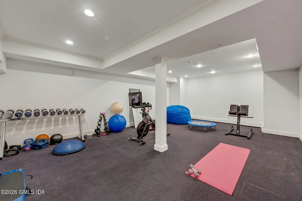 490 June Road Stamford CT 06903