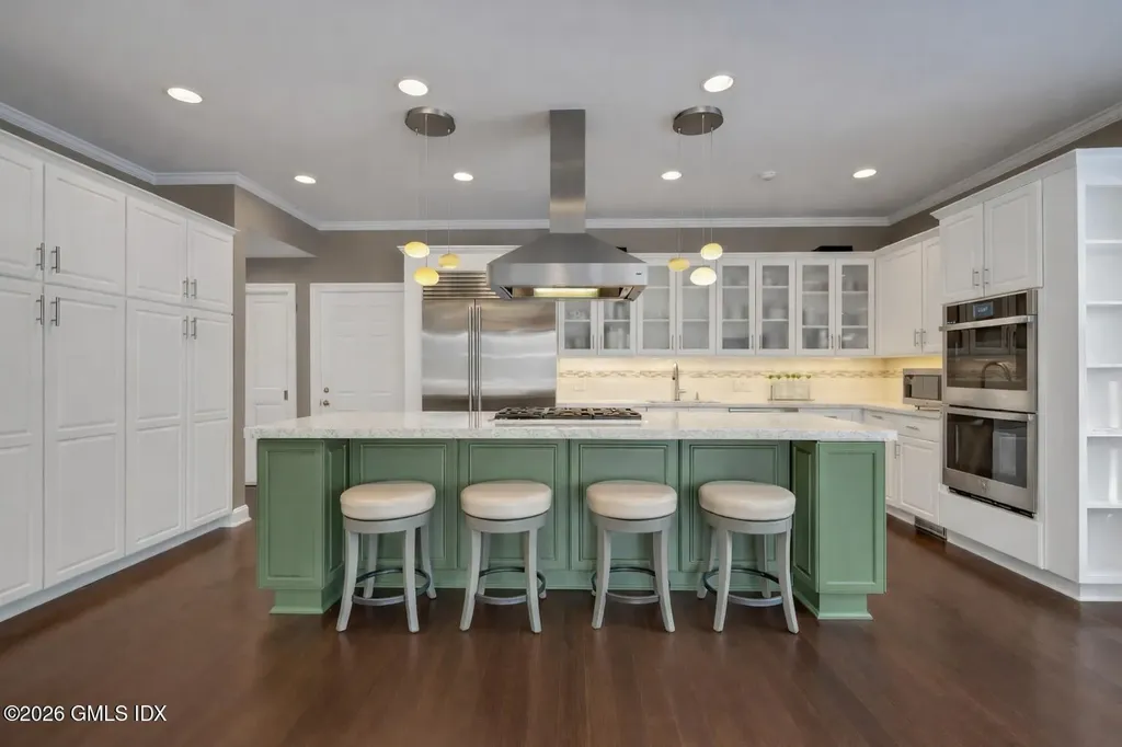 490 June Road Stamford CT 06903