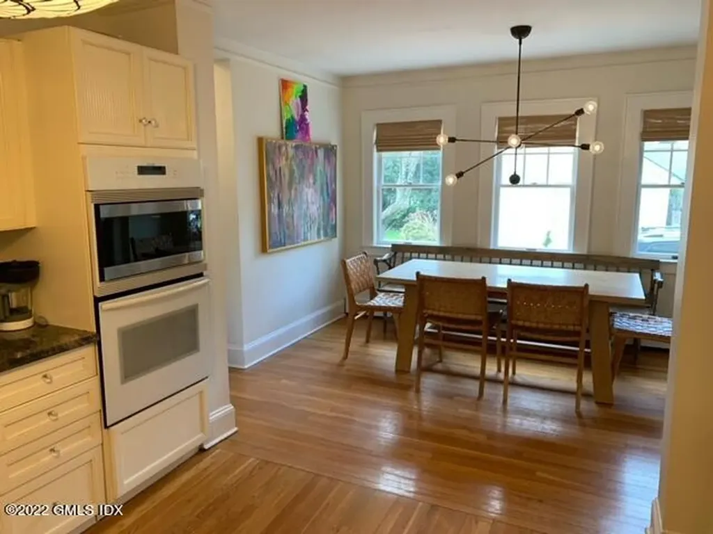 6 Clark Street Old Greenwich CT 06870