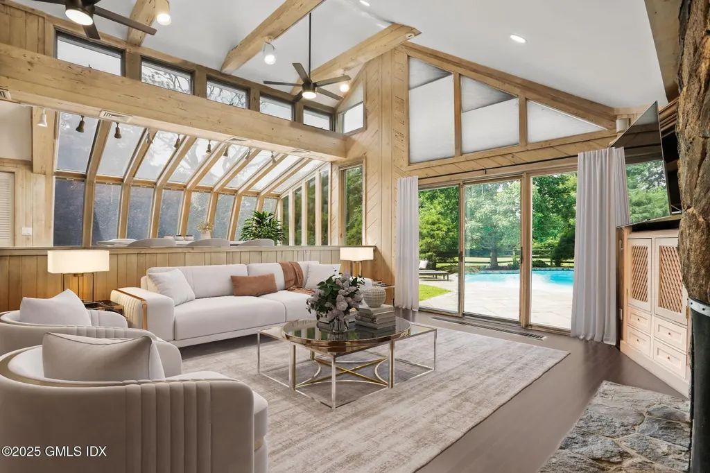 6 Reynwood Manor Greenwich CT 06831